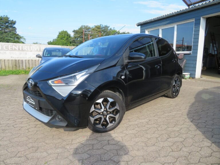 Toyota Aygo 1,0 VVT-i x-cellence 5d