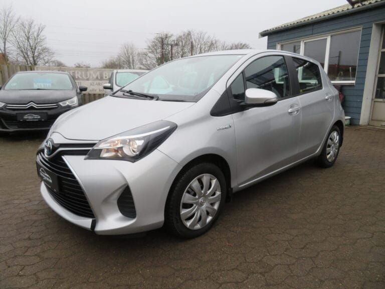Toyota Yaris 1,5 Hybrid H2 Komfort e-CVT 5d