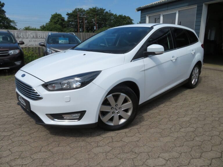 Ford Focus 1,0 SCTi 125 Titanium stc. 5d
